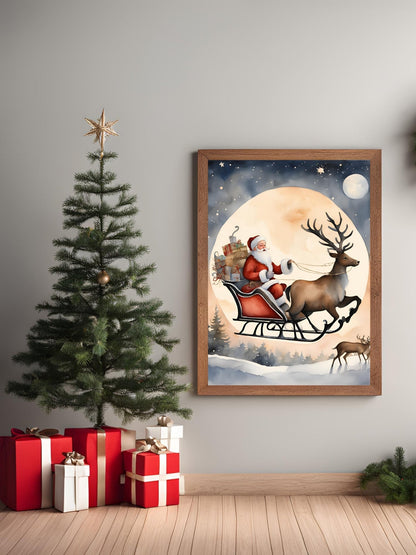 Süslenmiş bir yılbaşı ağacı yanında sergilenen siyah çerçeveli sanatsal Noel Baba tablosu kullanım örneği